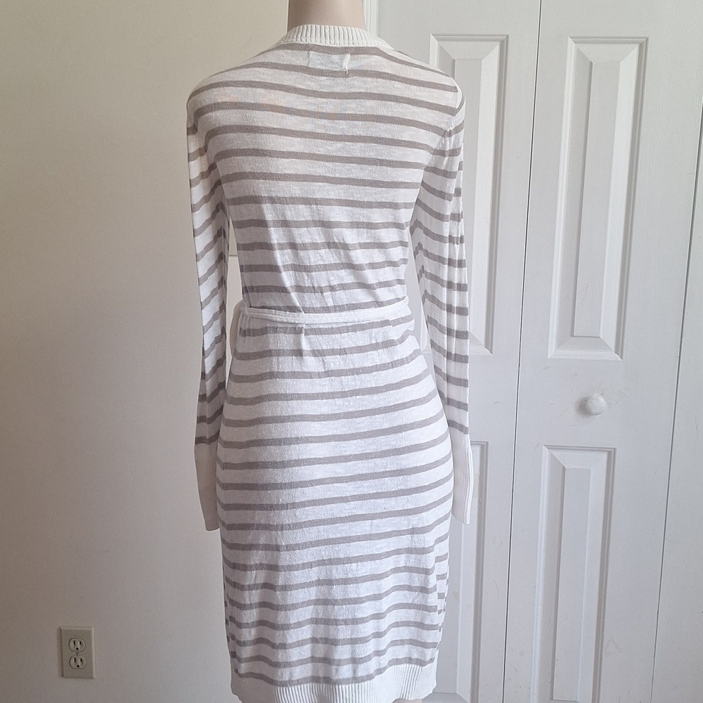 Sonoma Grey and White Striped Cardigan Size Small - Picture 6 of 14